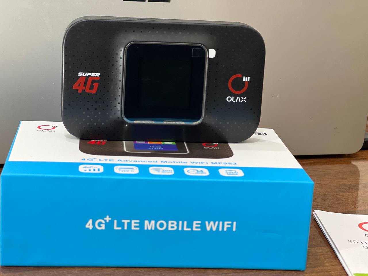 عکس مودم 4G LTE قابل حمل اولاکس مدل MF982